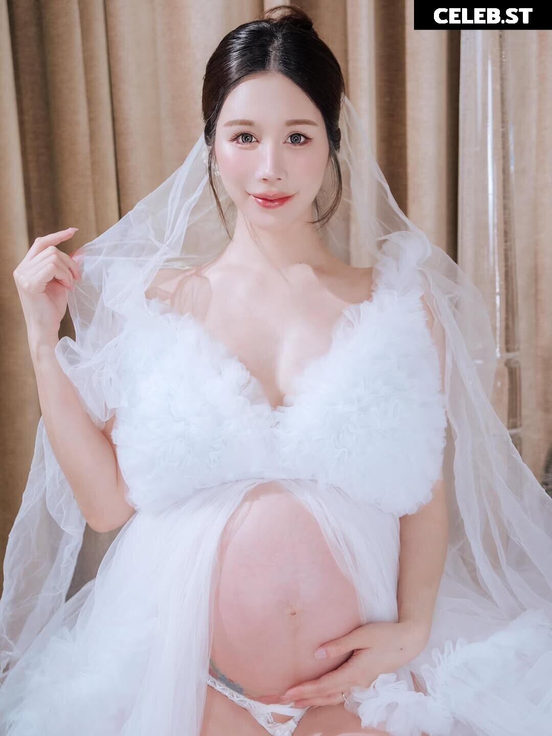Yui Xin | 辛尤里 Image 23410757