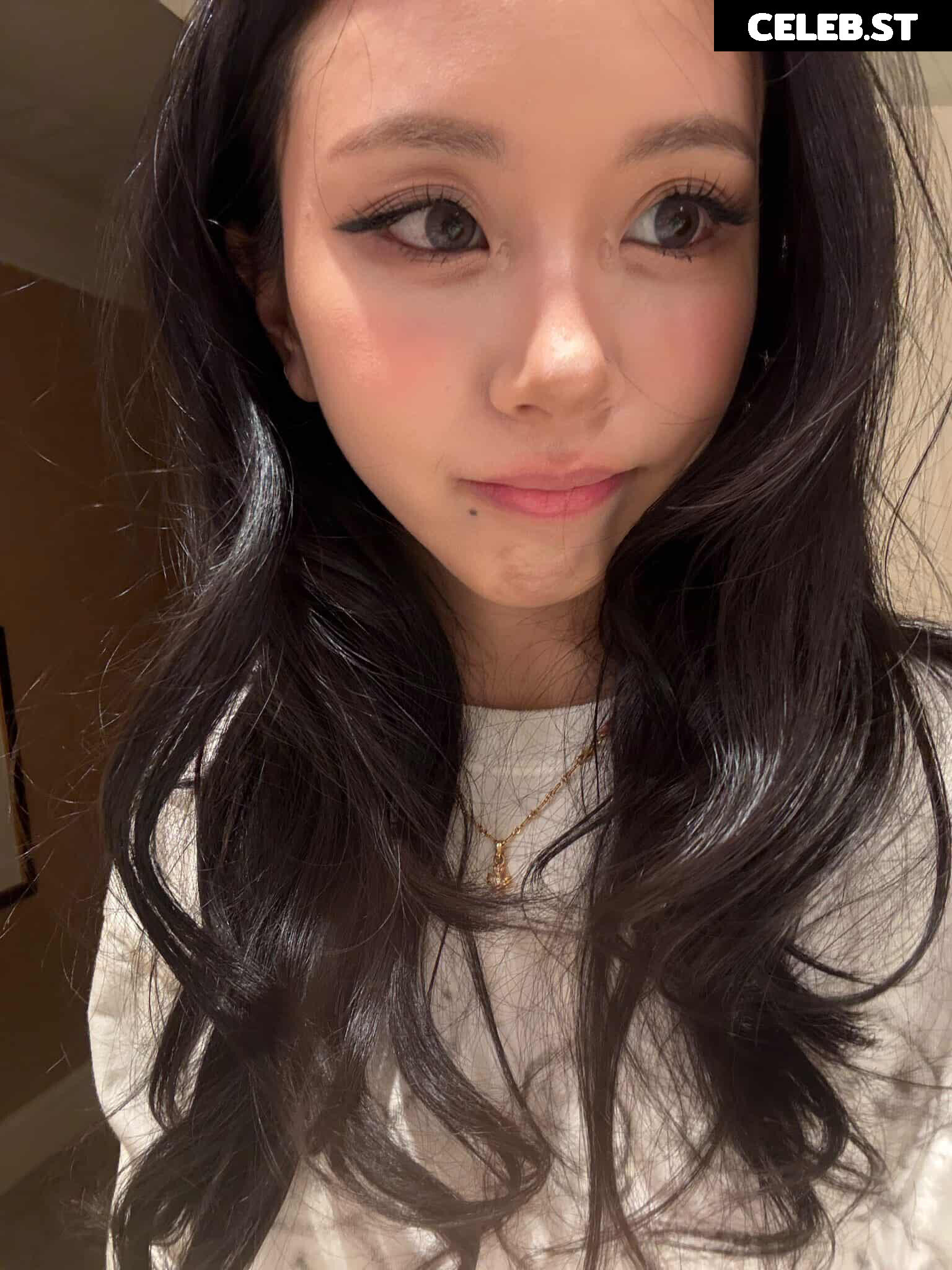Chaeyoung (TWICE) Image 23419725