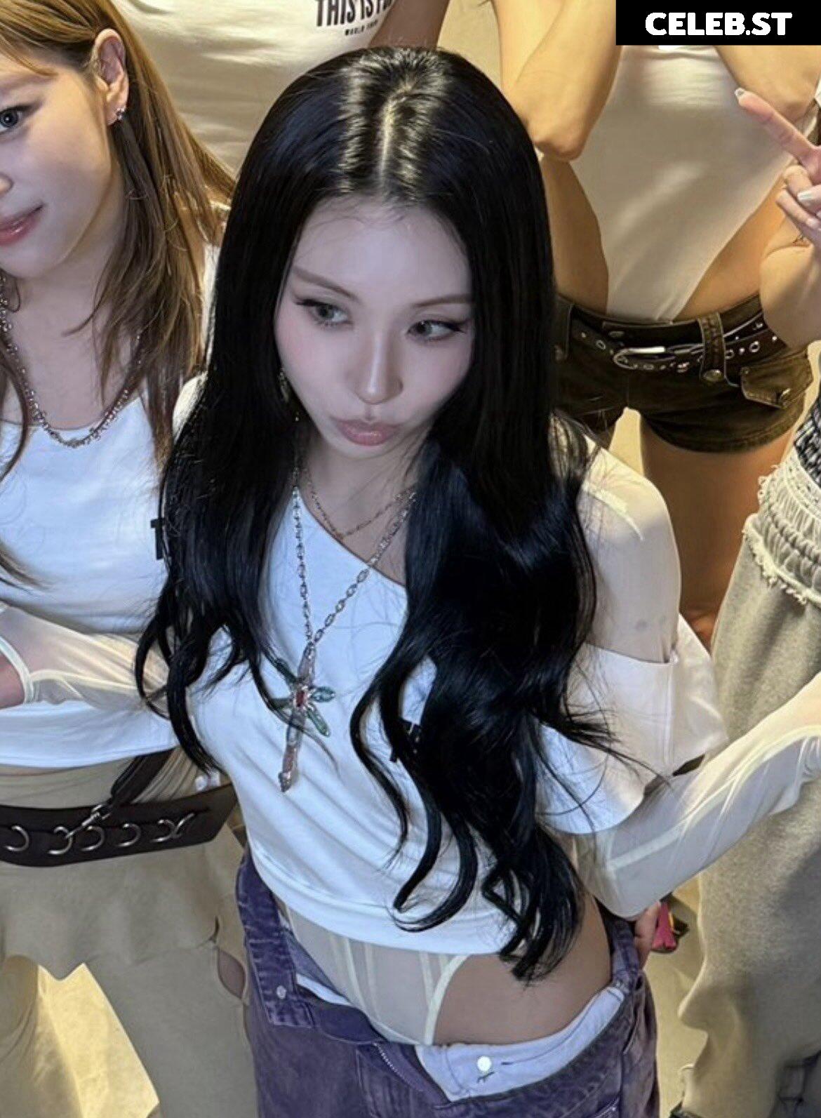 Chaeyoung (TWICE) Image 23419764