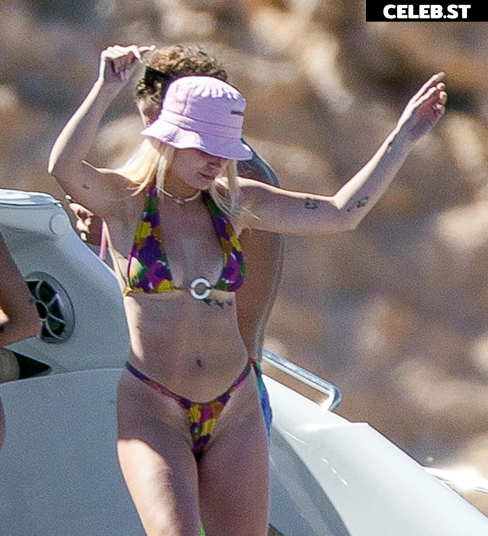 Lottie Moss Image 2343668