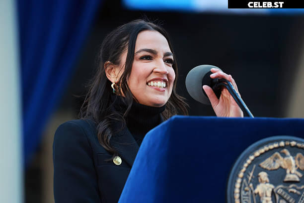 Alexandria Ocasio-Cortez / AOC Image 23408966
