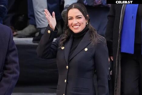 Alexandria Ocasio-Cortez / AOC Image 23408965
