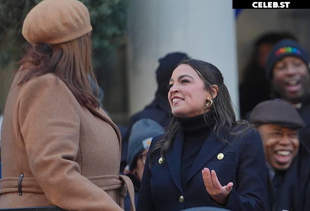 Alexandria Ocasio-Cortez / AOC Image 23408977