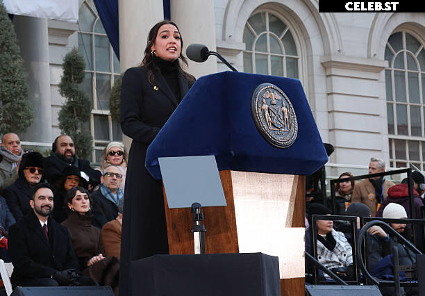 Alexandria Ocasio-Cortez / AOC Image 23408979