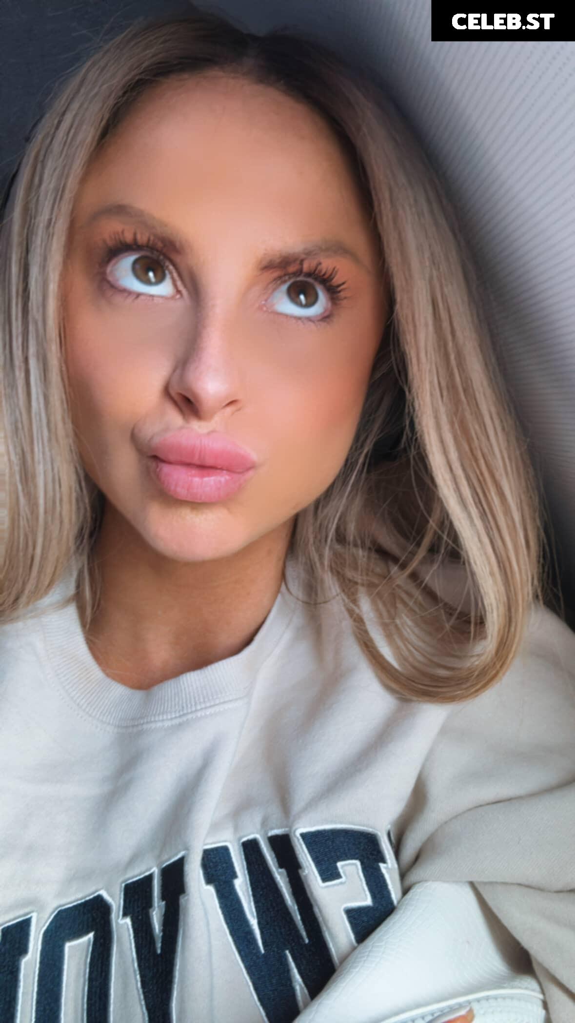 Danni Ellexo aka Harley Cameron Brand Army Image 23408160