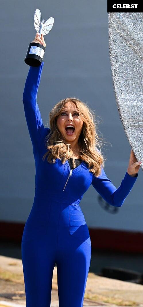 Carol Vorderman Image 23409953