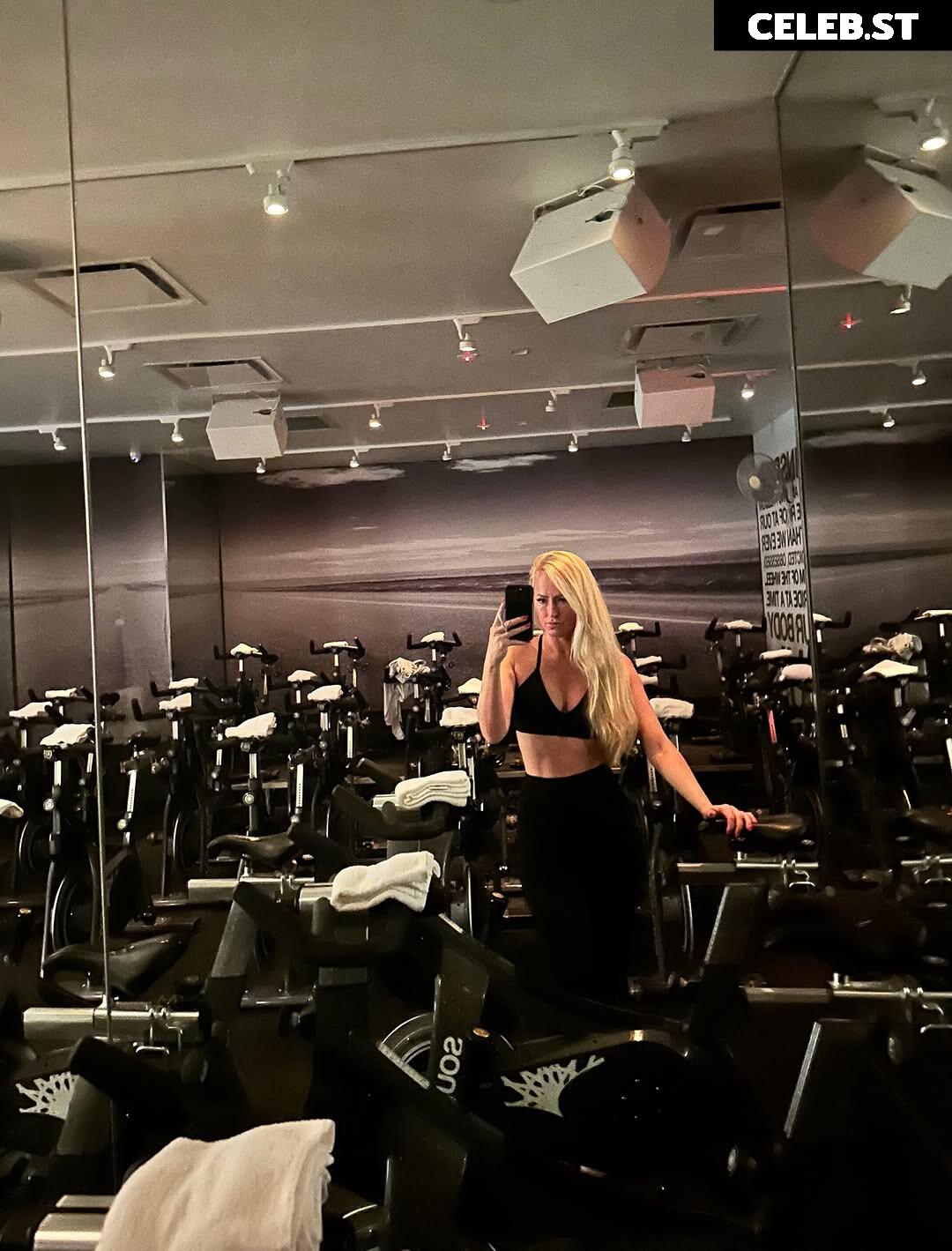 Danielle Moinet / Summer Rae Image 23409493