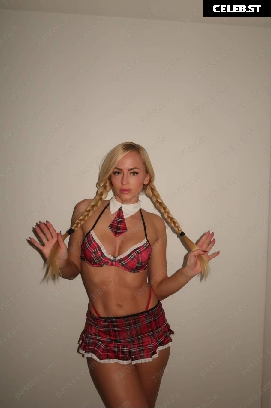 Danielle Moinet / Summer Rae Image 23409473