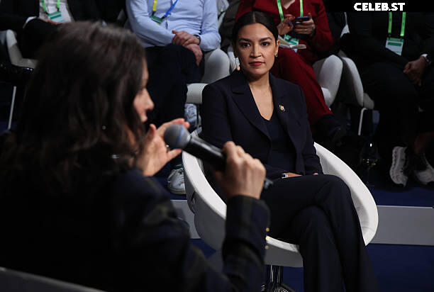 Alexandria Ocasio-Cortez / AOC Image 23409189
