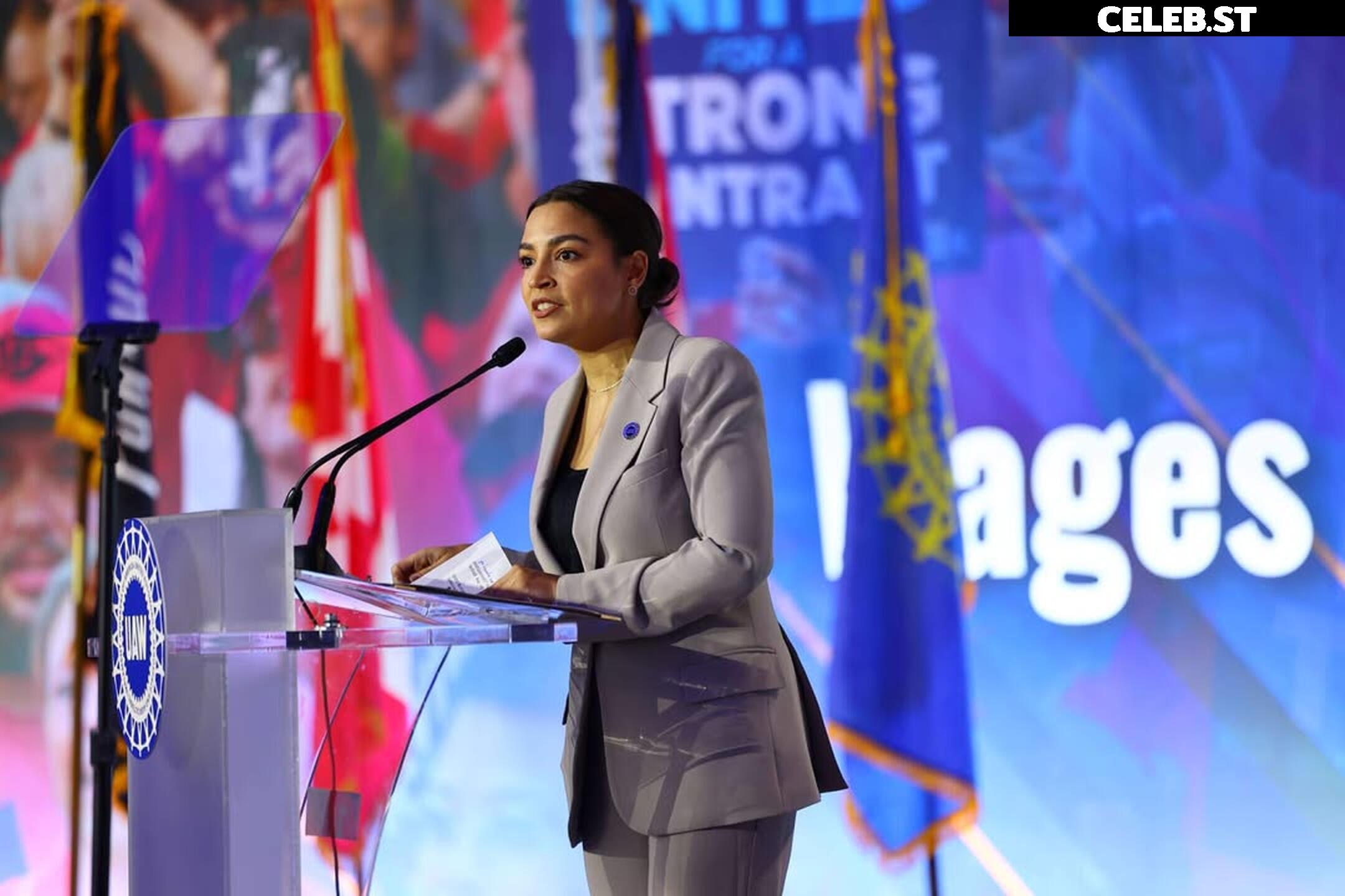 Alexandria Ocasio-Cortez / AOC Image 23409137