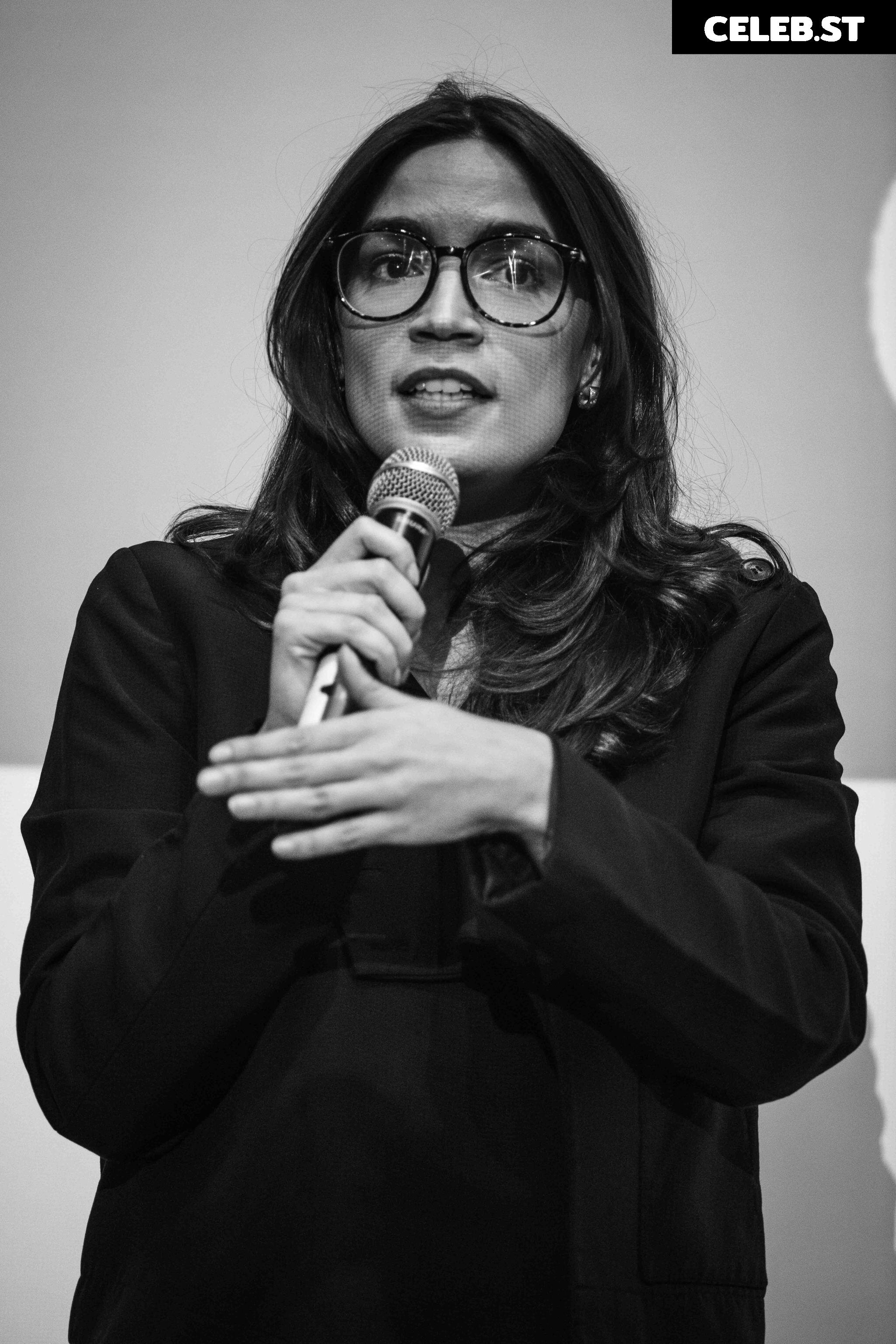Alexandria Ocasio-Cortez / AOC Image 23409161