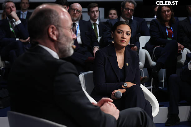 Alexandria Ocasio-Cortez / AOC Image 23409167