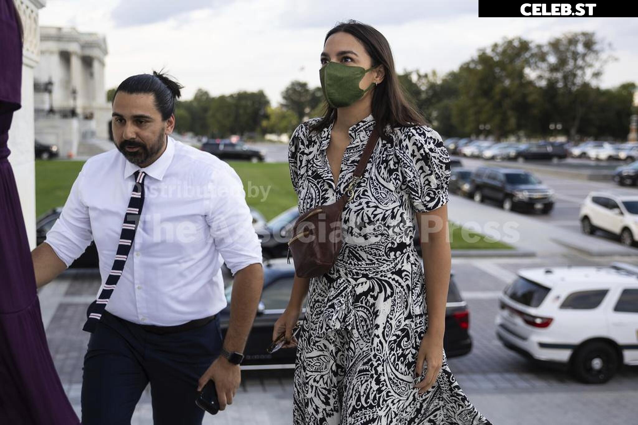 Alexandria Ocasio-Cortez / AOC Image 23409049