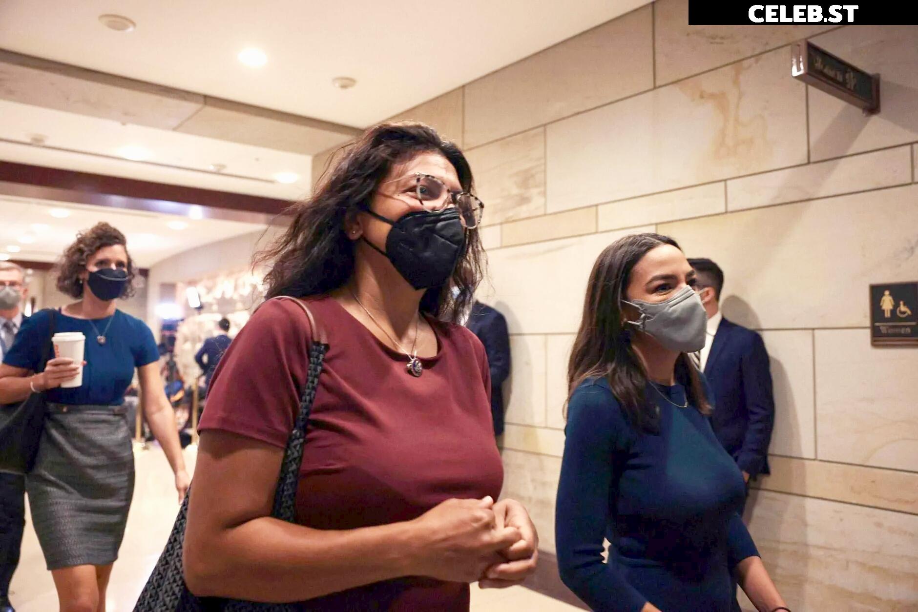 Alexandria Ocasio-Cortez / AOC Image 23409328