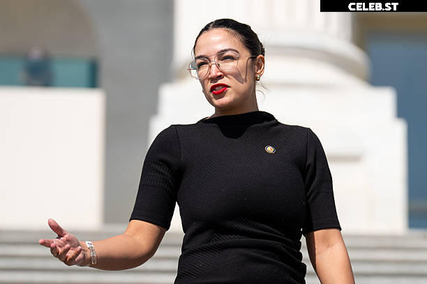 Alexandria Ocasio-Cortez / AOC Image 23409317