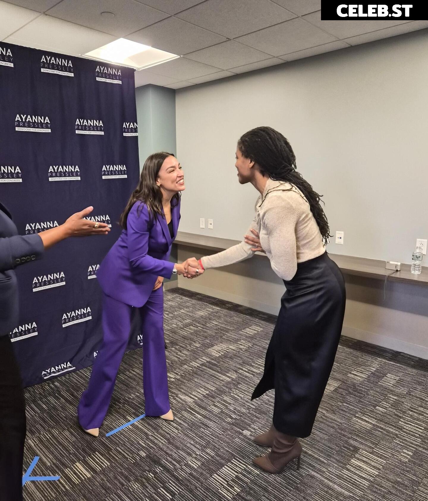 Alexandria Ocasio-Cortez / AOC Image 23409340