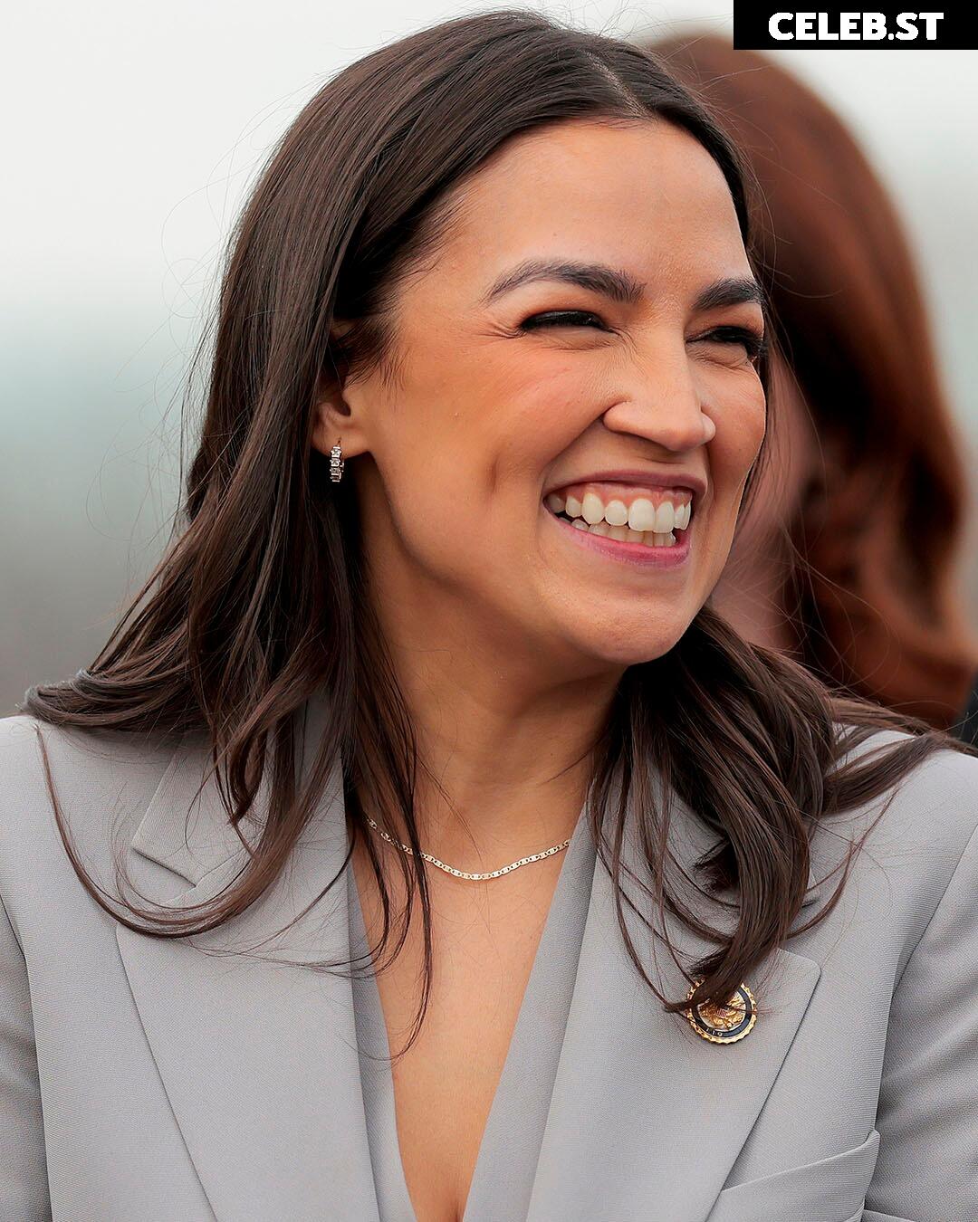 Alexandria Ocasio-Cortez / AOC Image 23409344