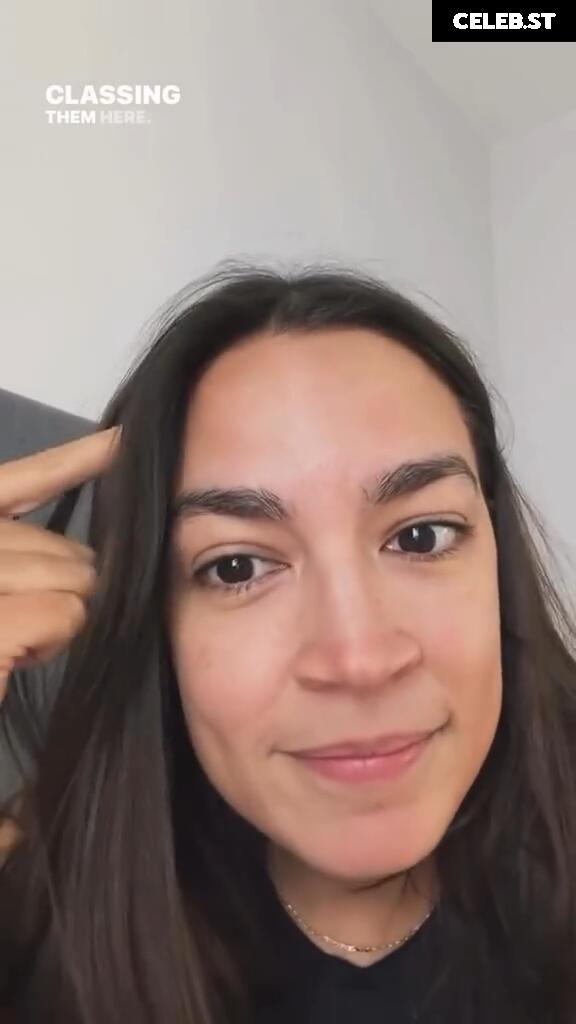 Alexandria Ocasio-Cortez / AOC Image 23409376