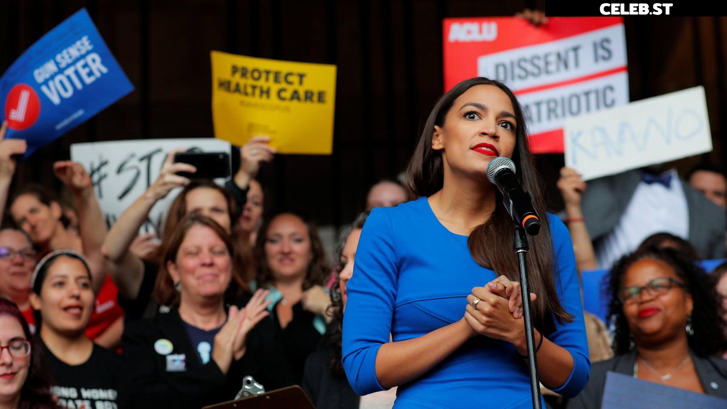 Alexandria Ocasio-Cortez / AOC Image 23409222