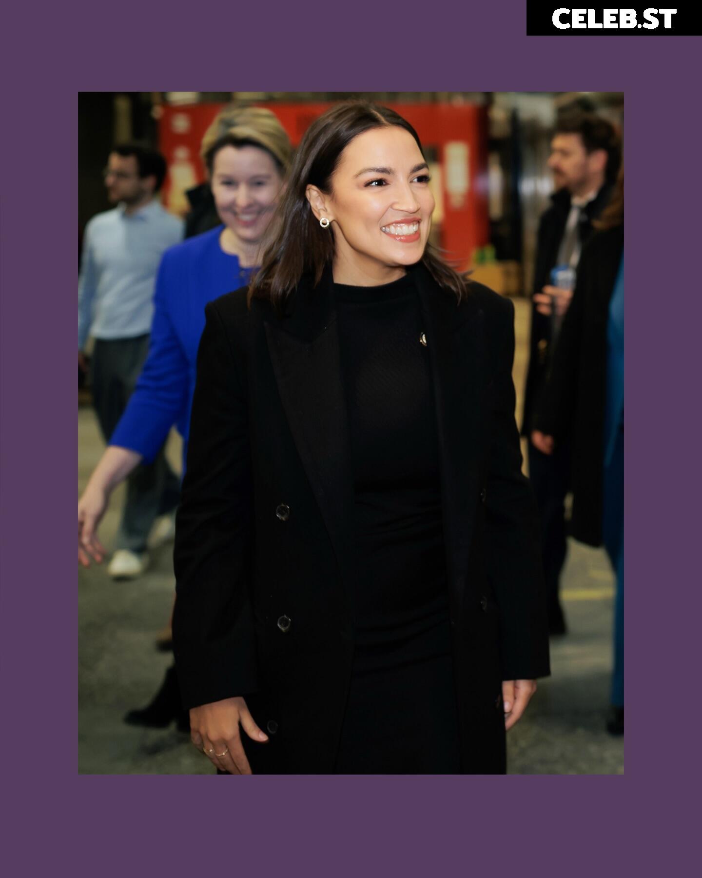 Alexandria Ocasio-Cortez / AOC Image 23409215