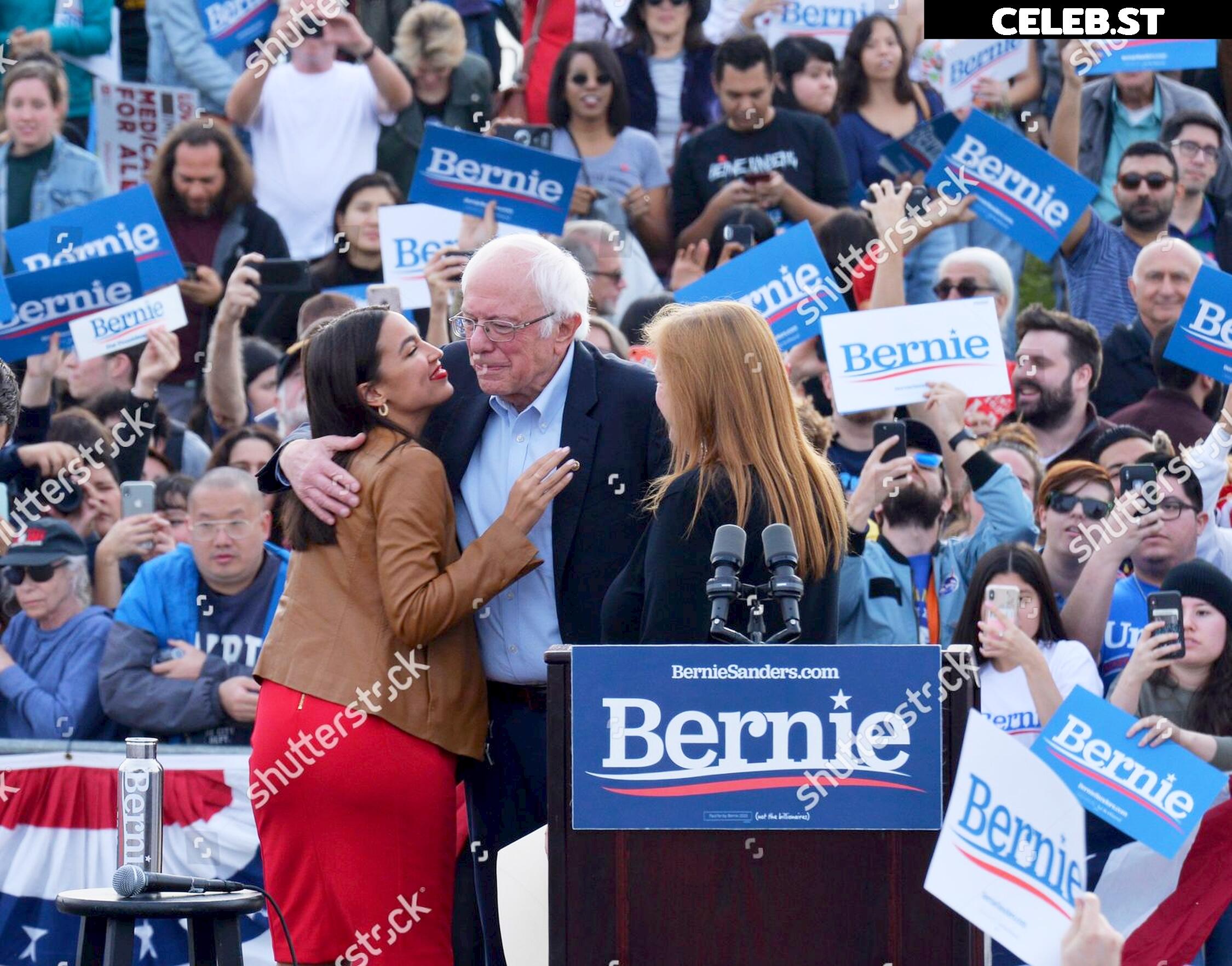 Alexandria Ocasio-Cortez / AOC Image 23409260