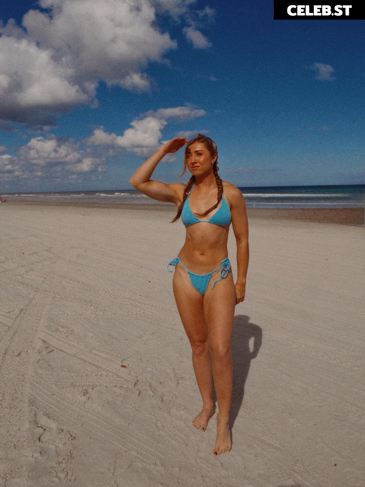 Adriana Rizzo / Anna Keefer Image 23494405