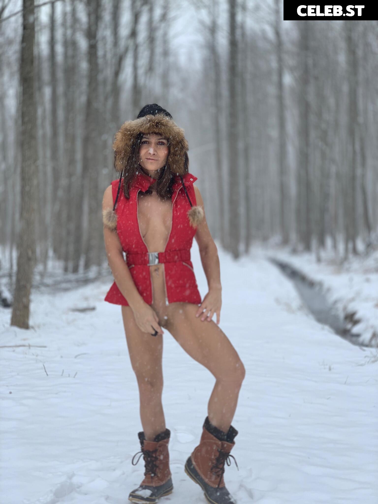 Petra Petrova Image 23496397