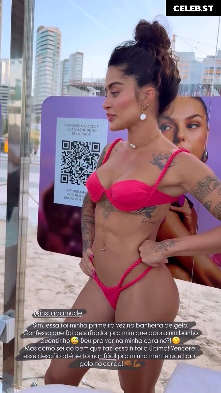 Aline Riscado Image 23499947