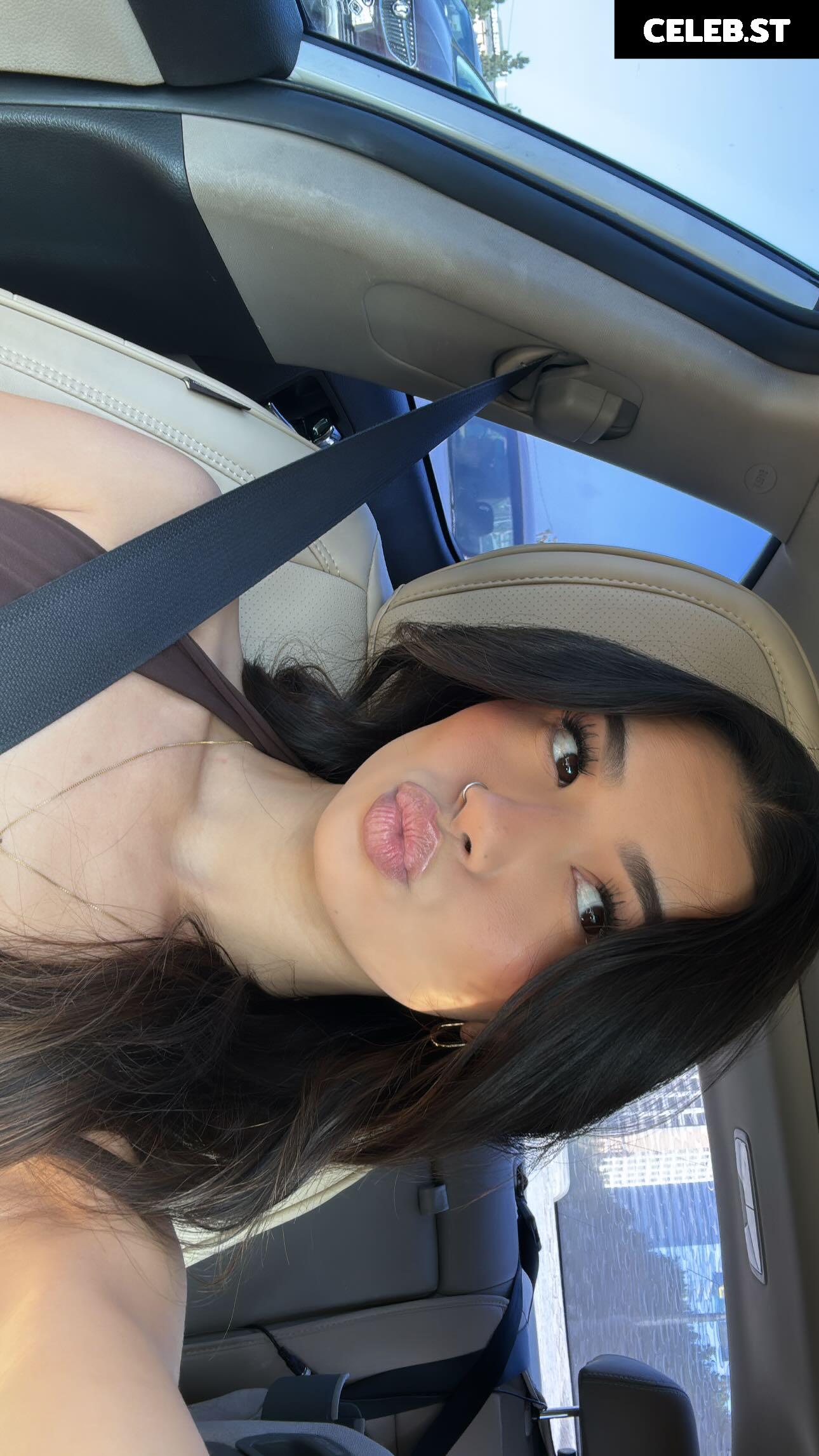 Kaylee pereira Image 23485191