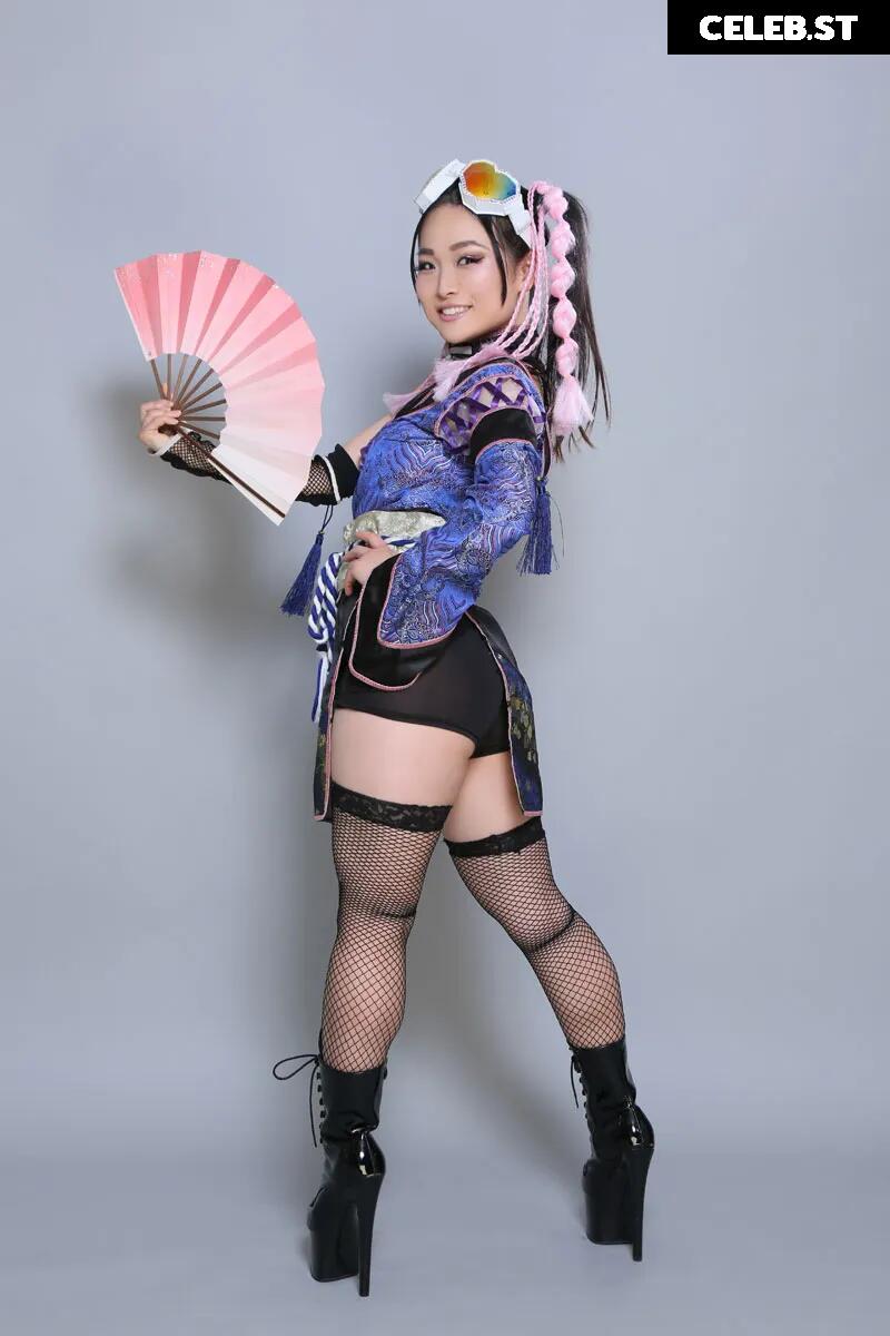 Lina Iuchi | りなんなん Image 23358516