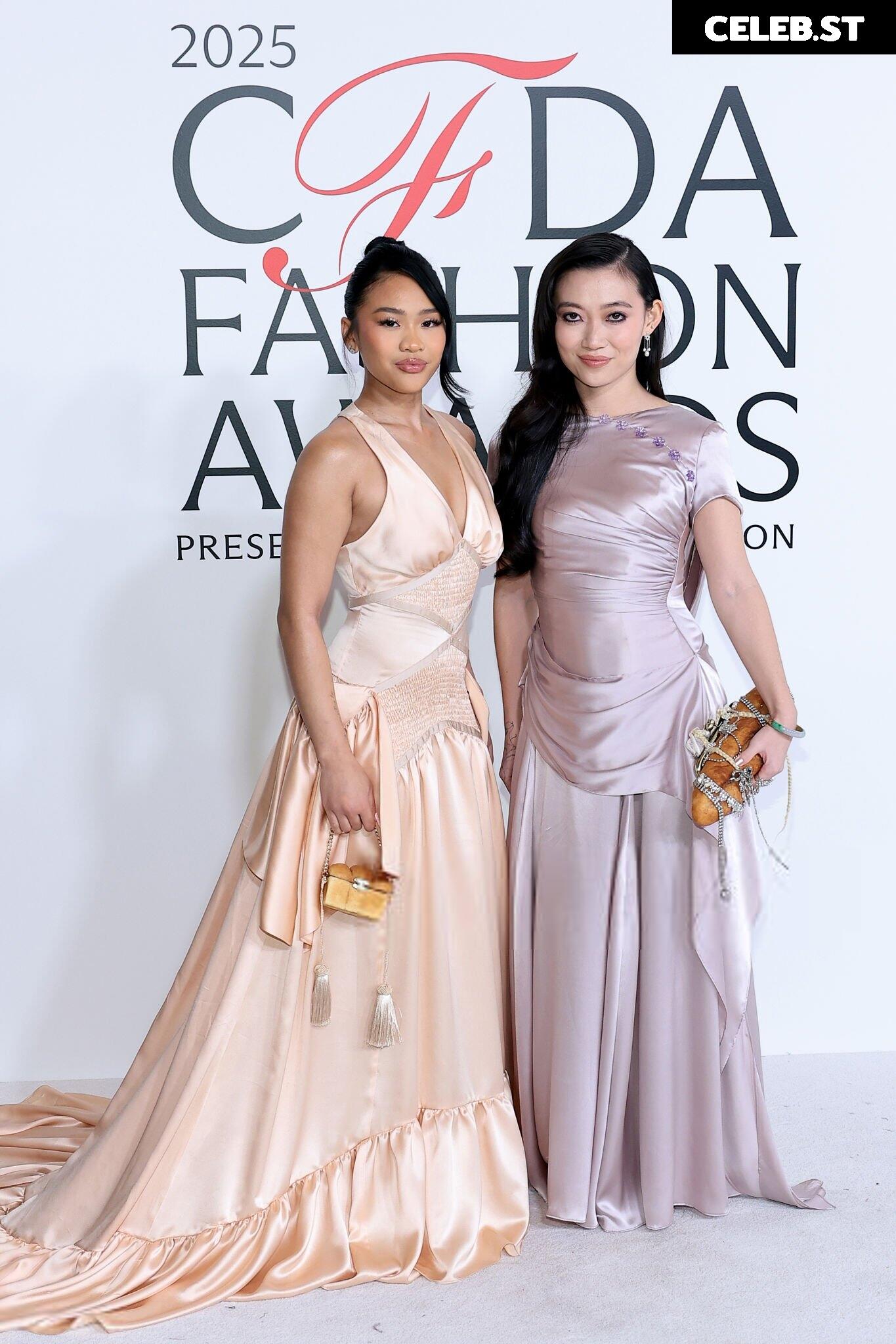 Suni Lee Image 23354039