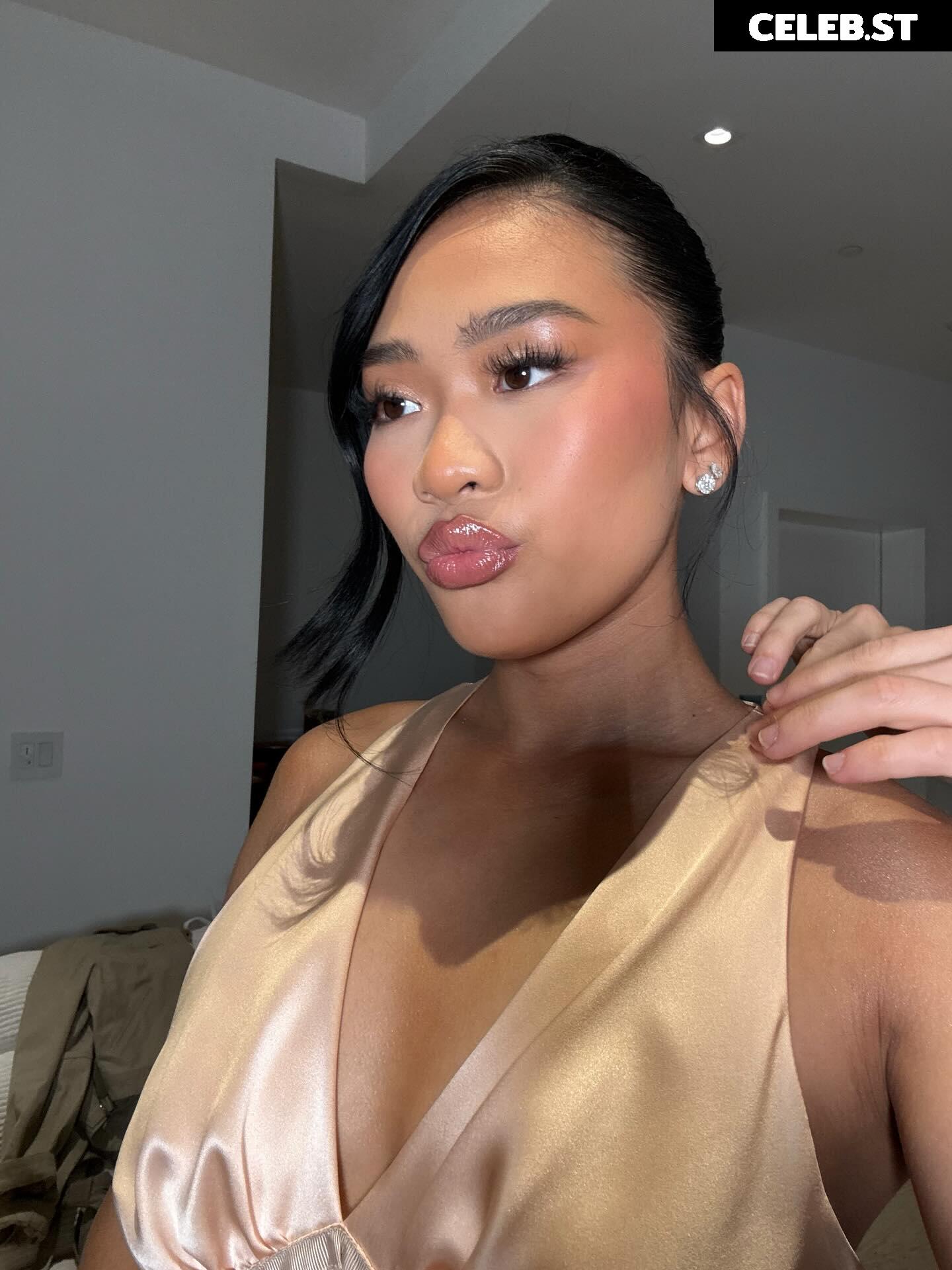 Suni Lee Image 23354068