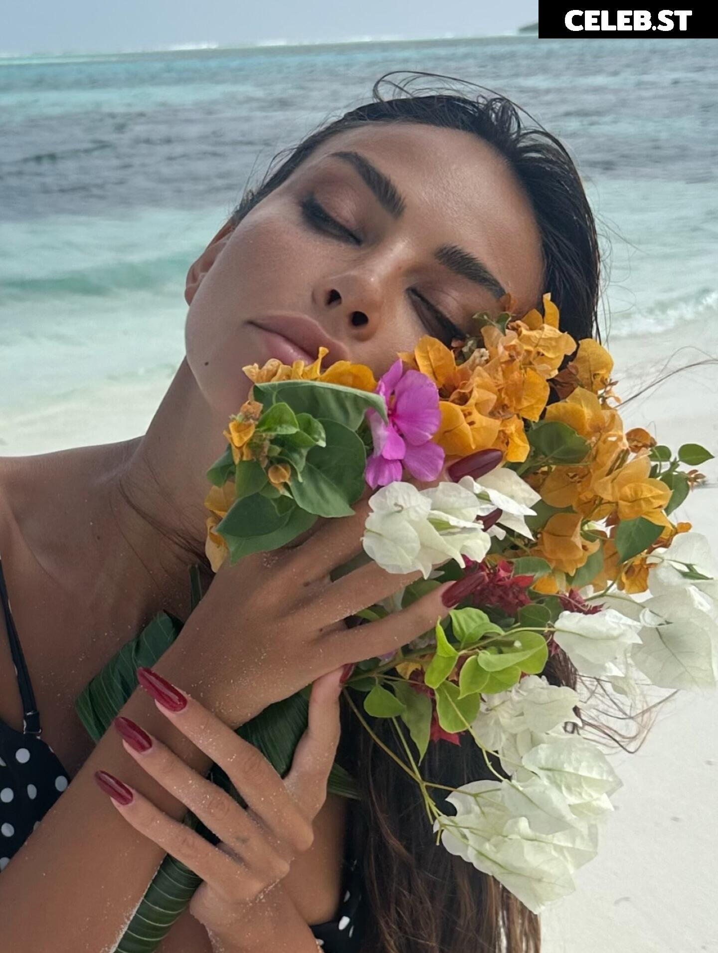Madalina Diana Ghenea Image 23354328