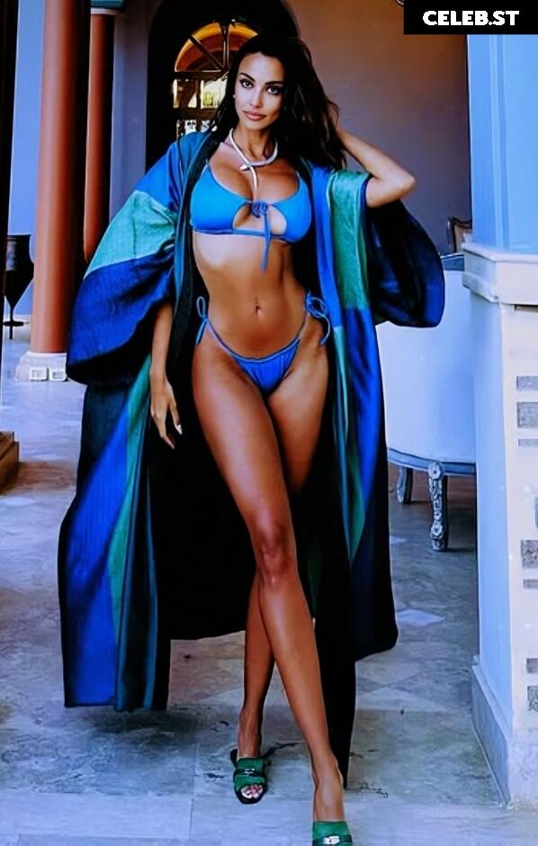 Madalina Diana Ghenea Image 23354289
