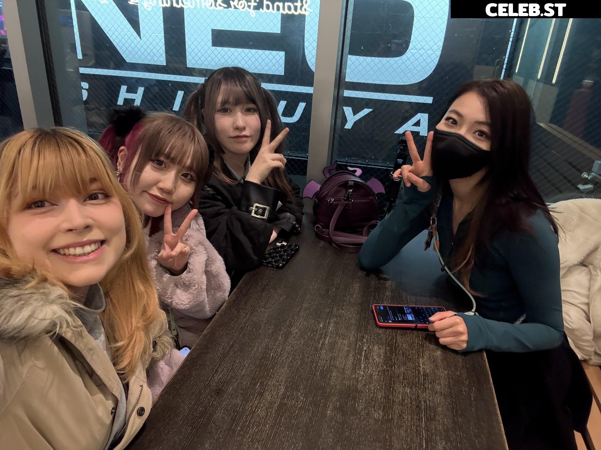 OniGiri / Giri Image 23353382