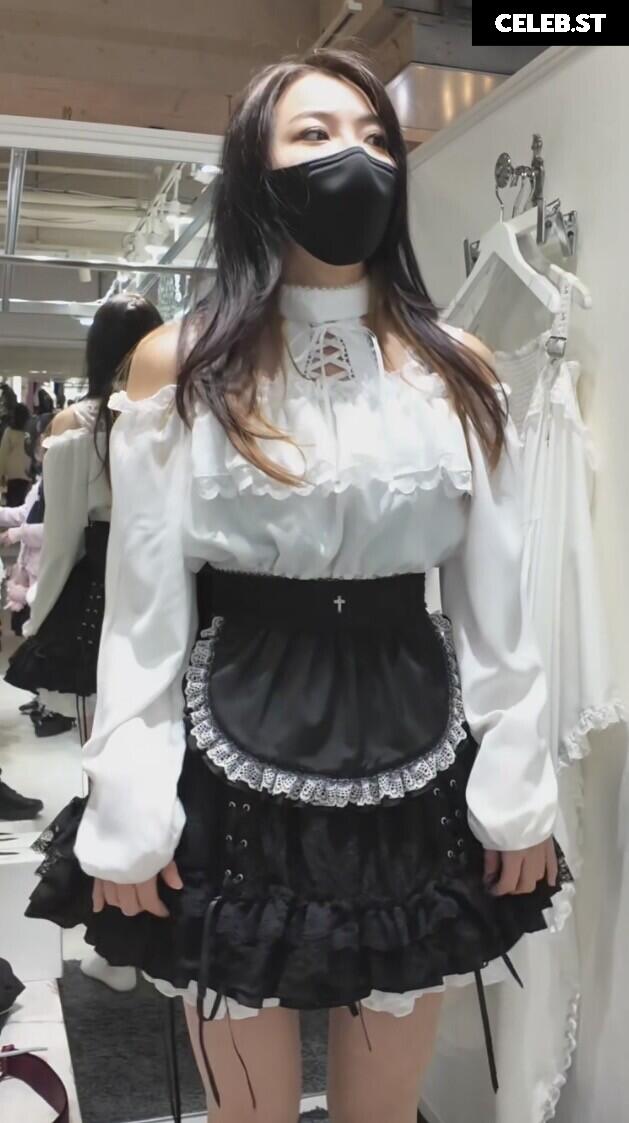 OniGiri / Giri Image 23353342