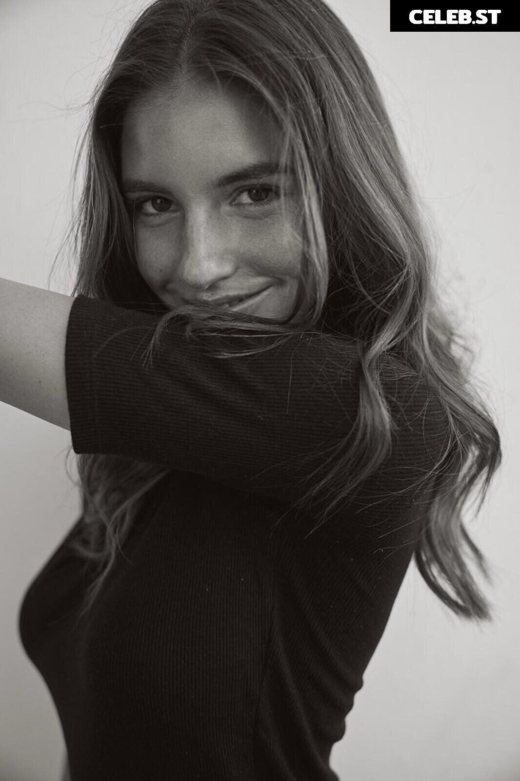 Rachelle Van Waardhuizen Image 23364634
