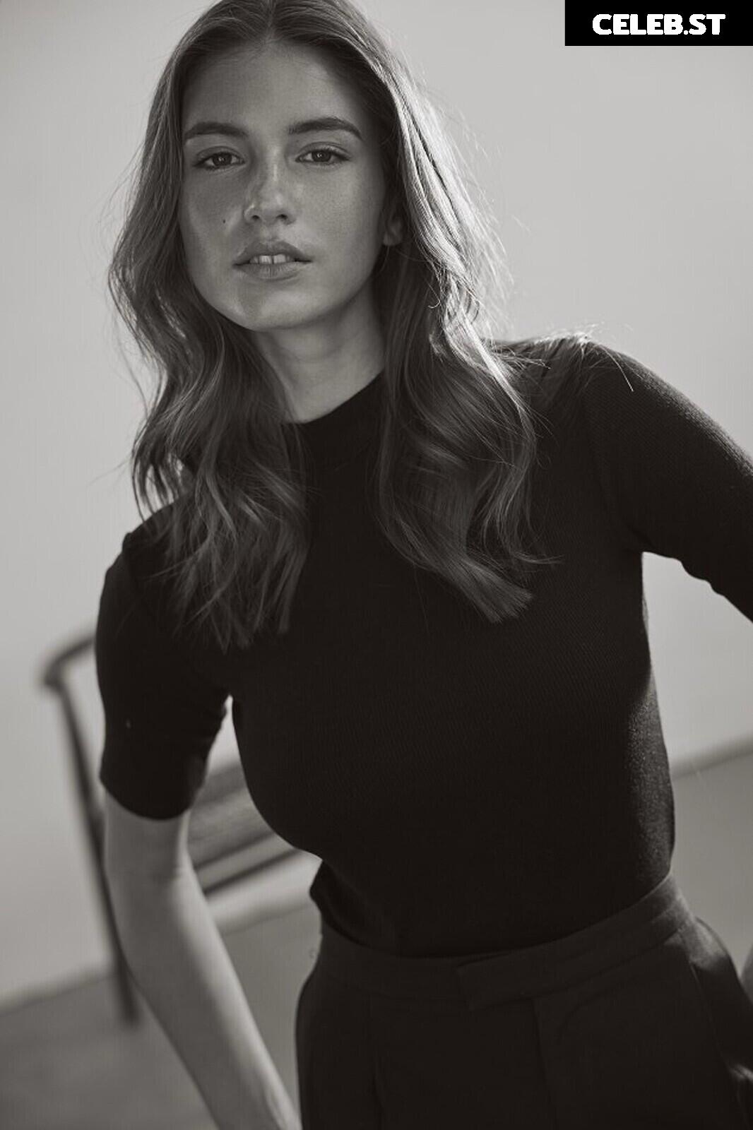 Rachelle Van Waardhuizen Image 23364644