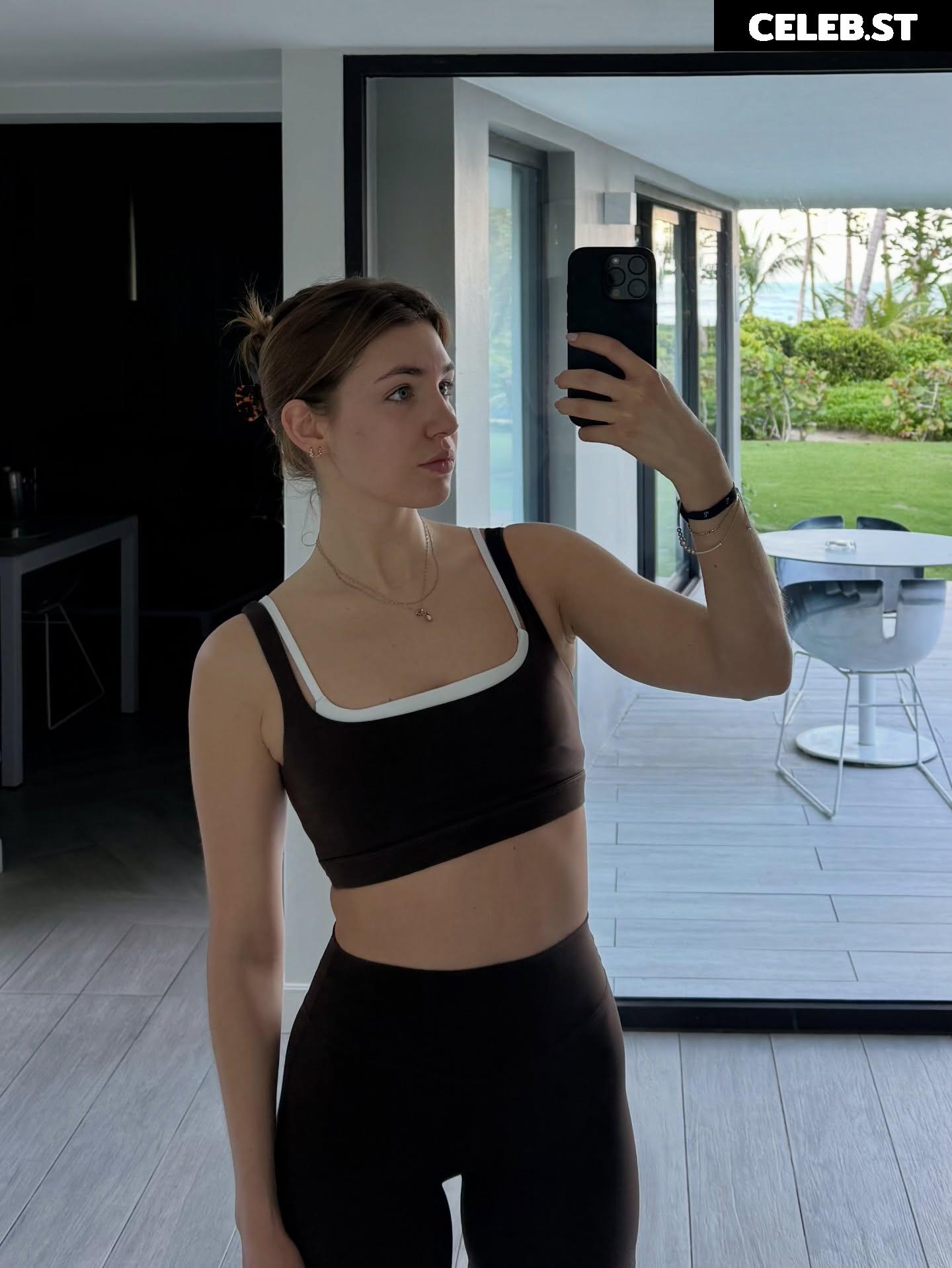 Sophie Nélisse Image 23361152