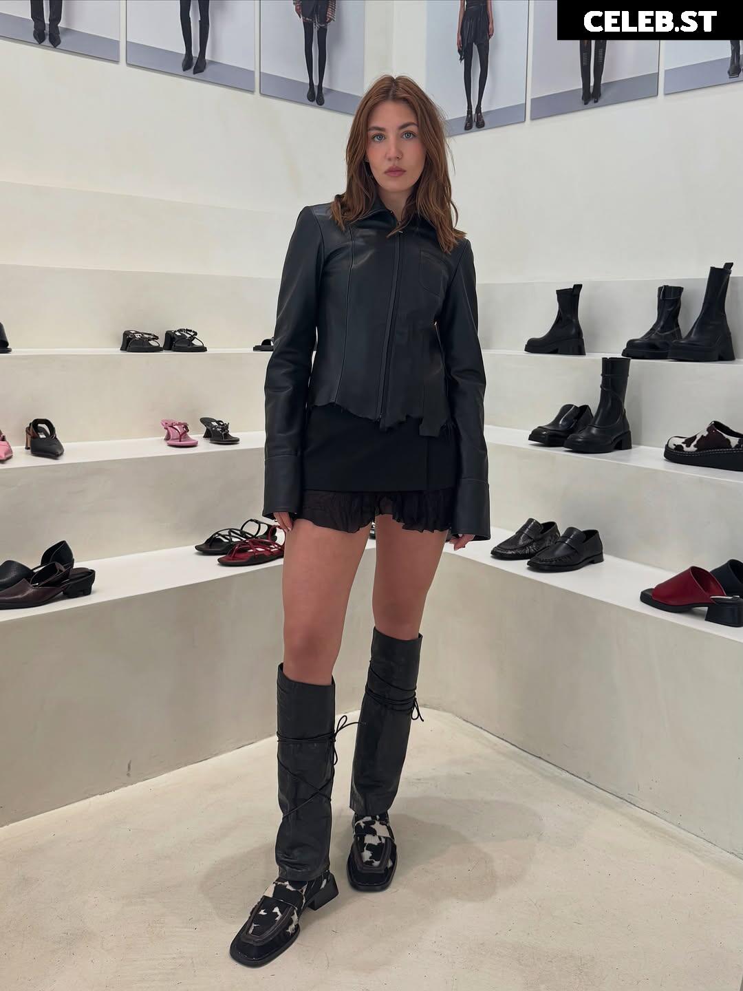Sophie Nélisse Image 23361237