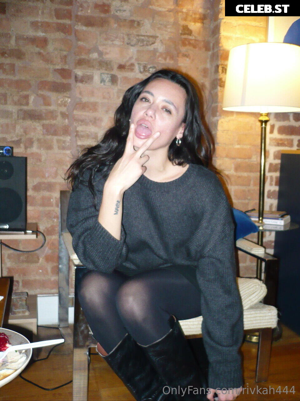 Becca Brown / Rivkah Reyes Image 23360927