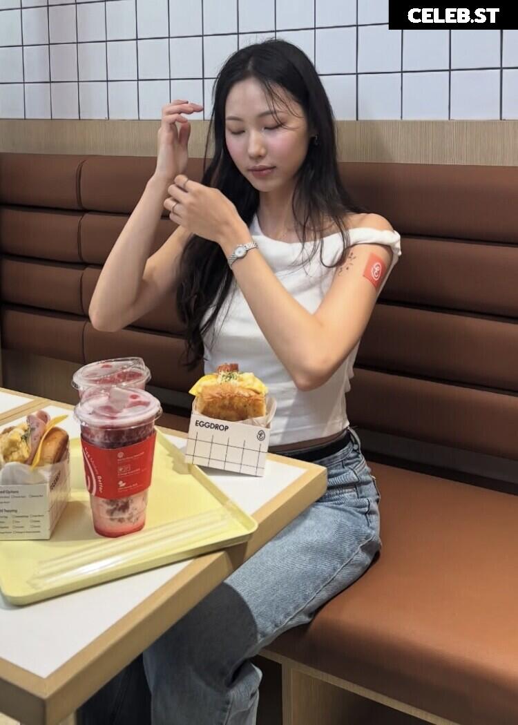 Jessica Lee Seul Image 23360324