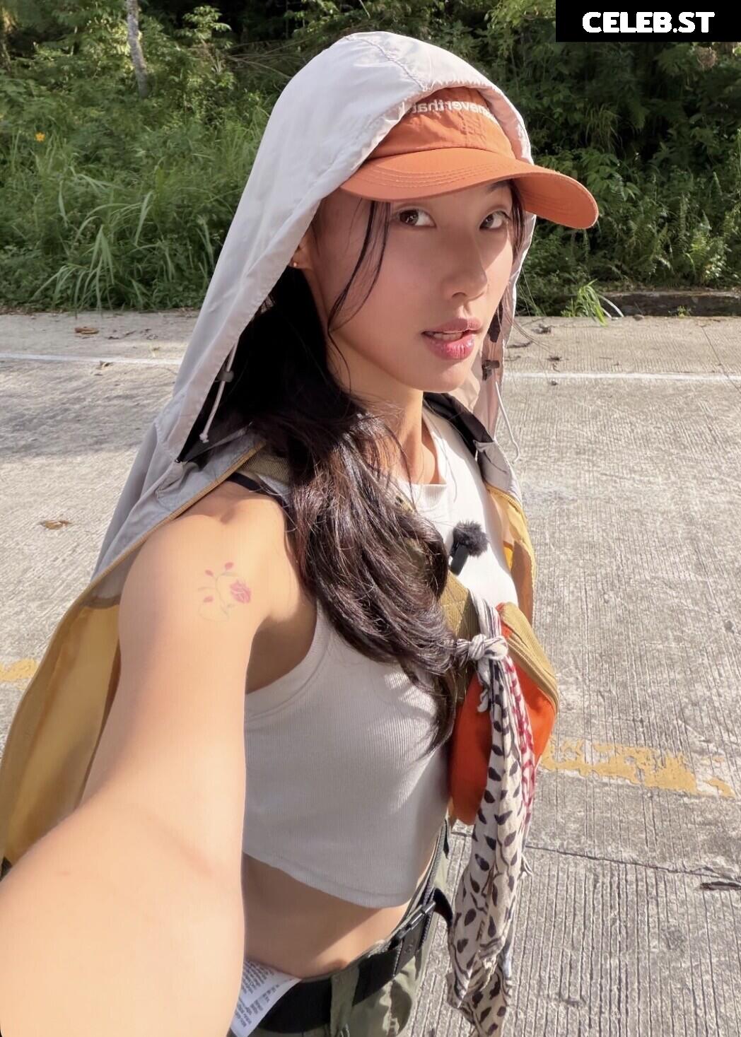 Jessica Lee Seul Image 23360361