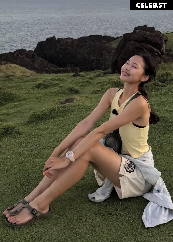 Jessica Lee Seul Image 23360367