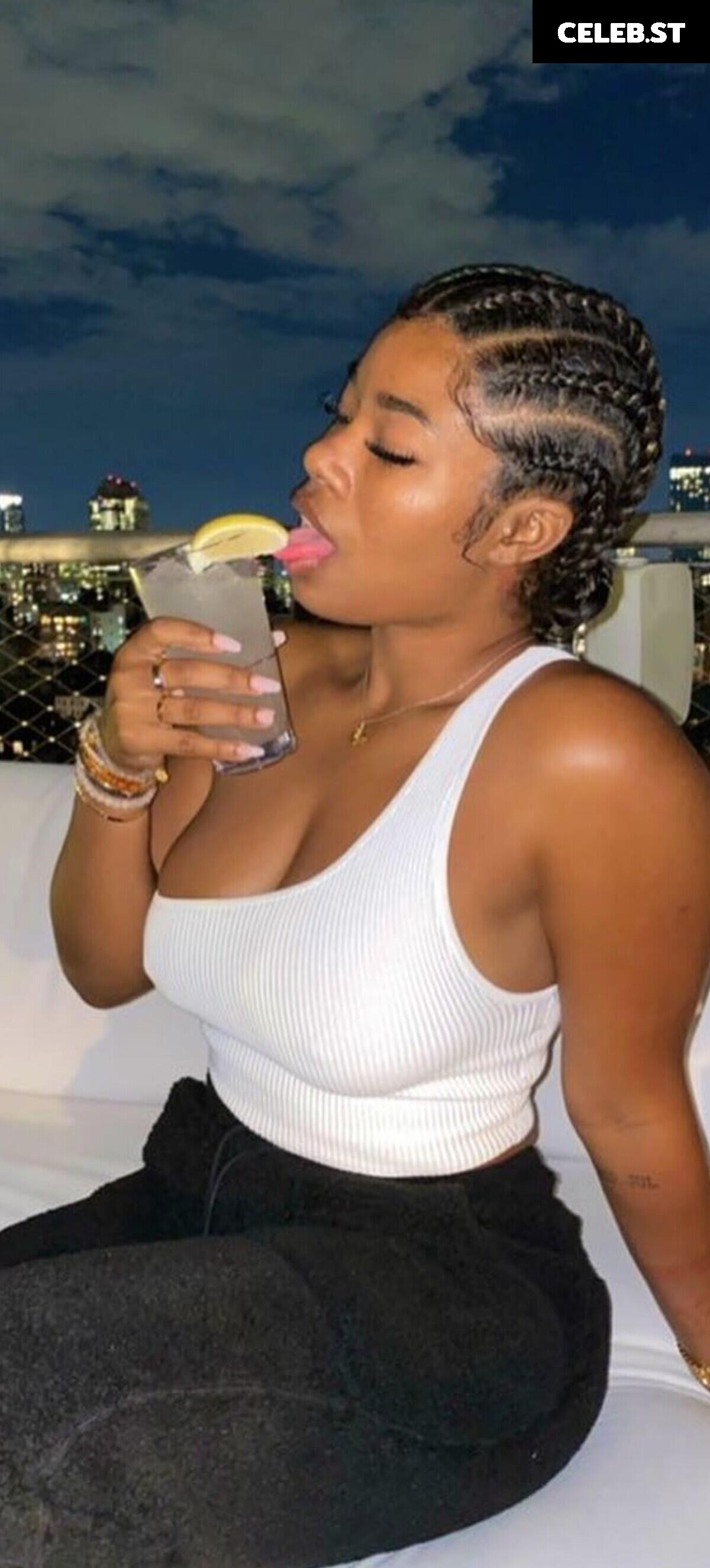 kurlykyy | Kyylareneee Image 23379702