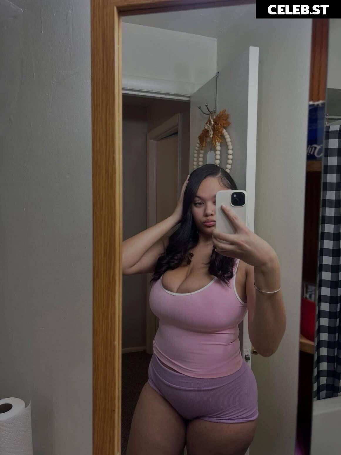 liyah marie Image 23348007