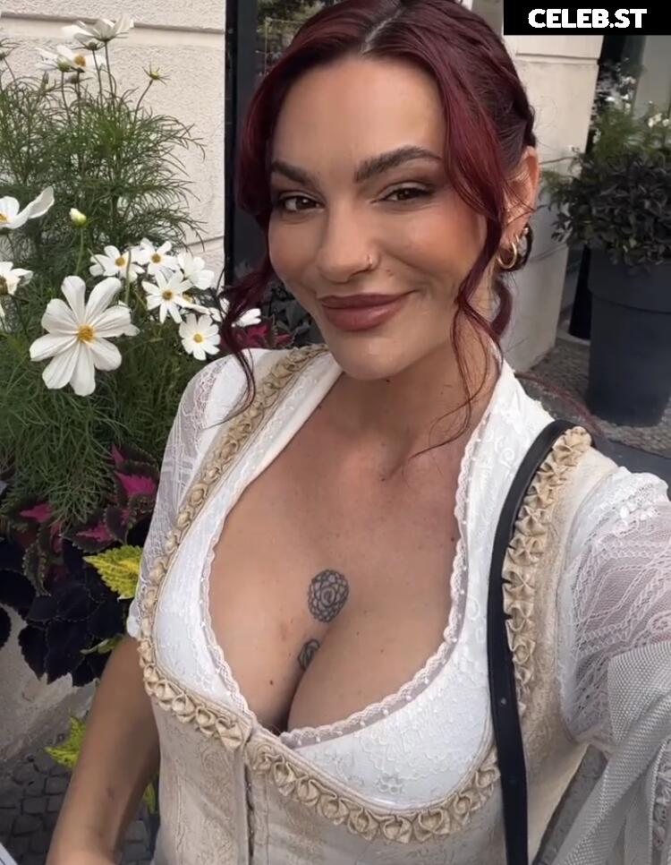 Chameen von Klepacki Image 2334679