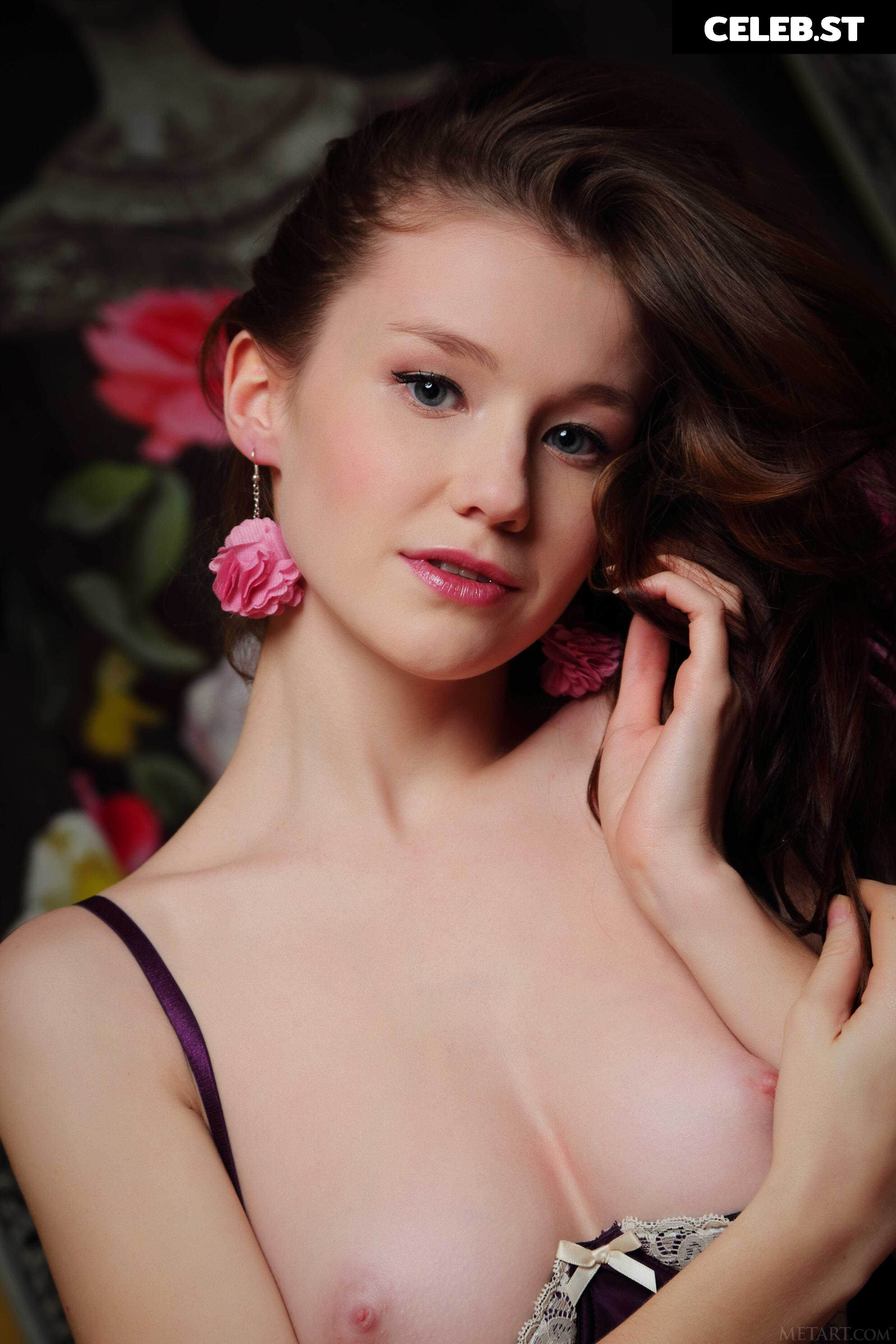 Emily Bloom Image 2332632