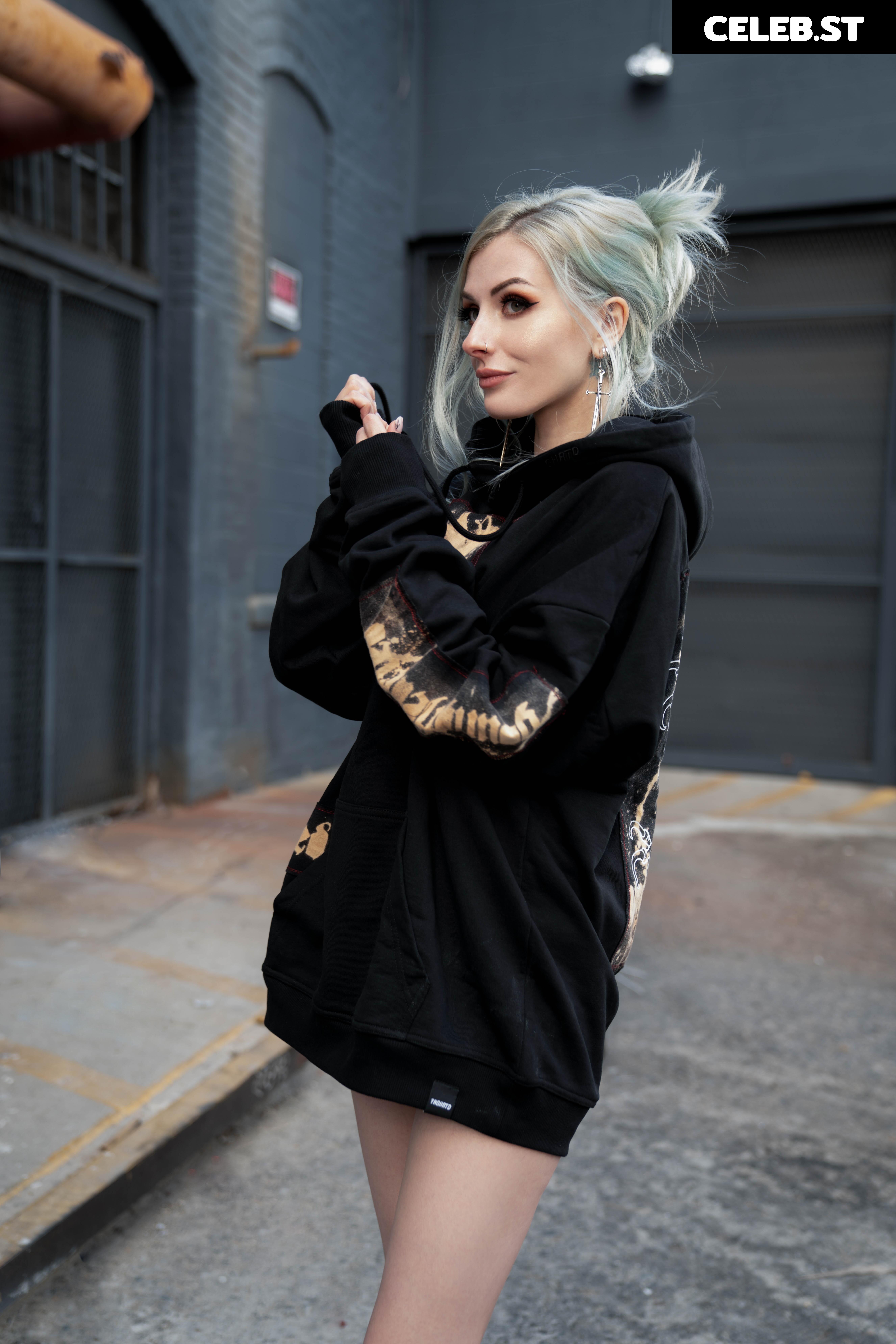 Rolyatistaylor Image 23334906