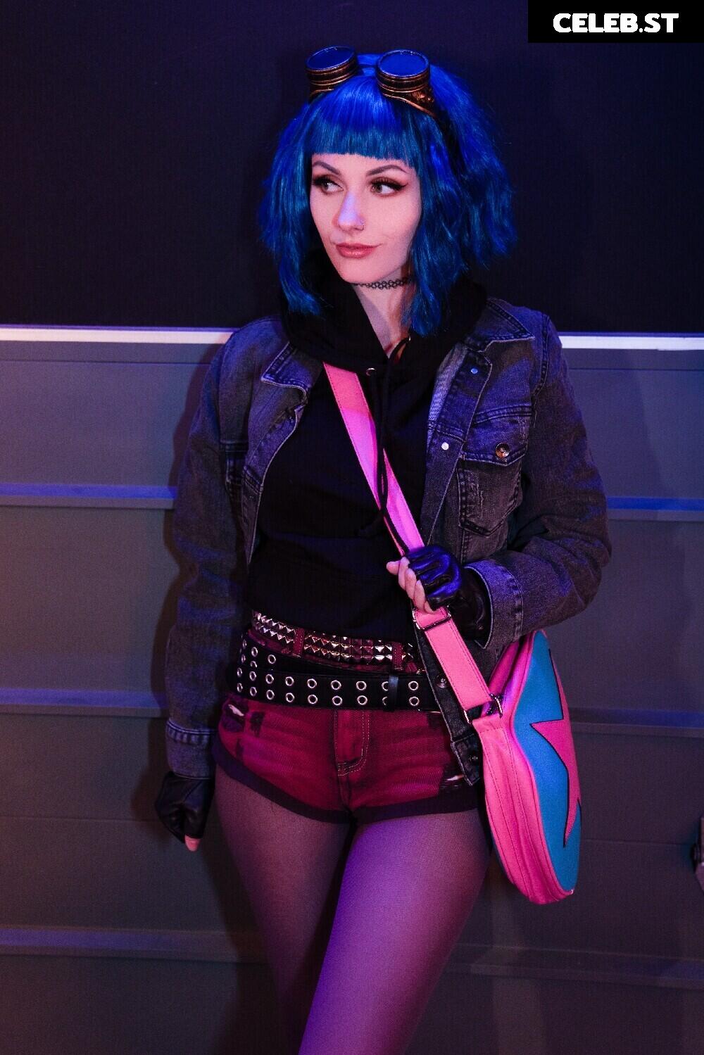Rolyatistaylor Image 23334879